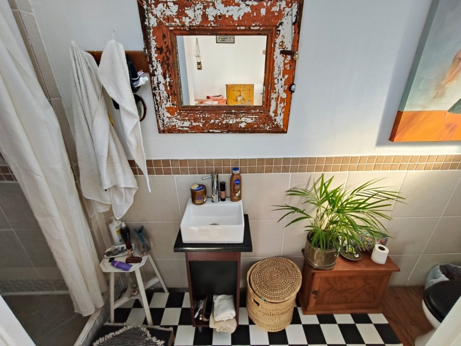 3 Bedroom Property for Sale in Wavecrest Eastern Cape